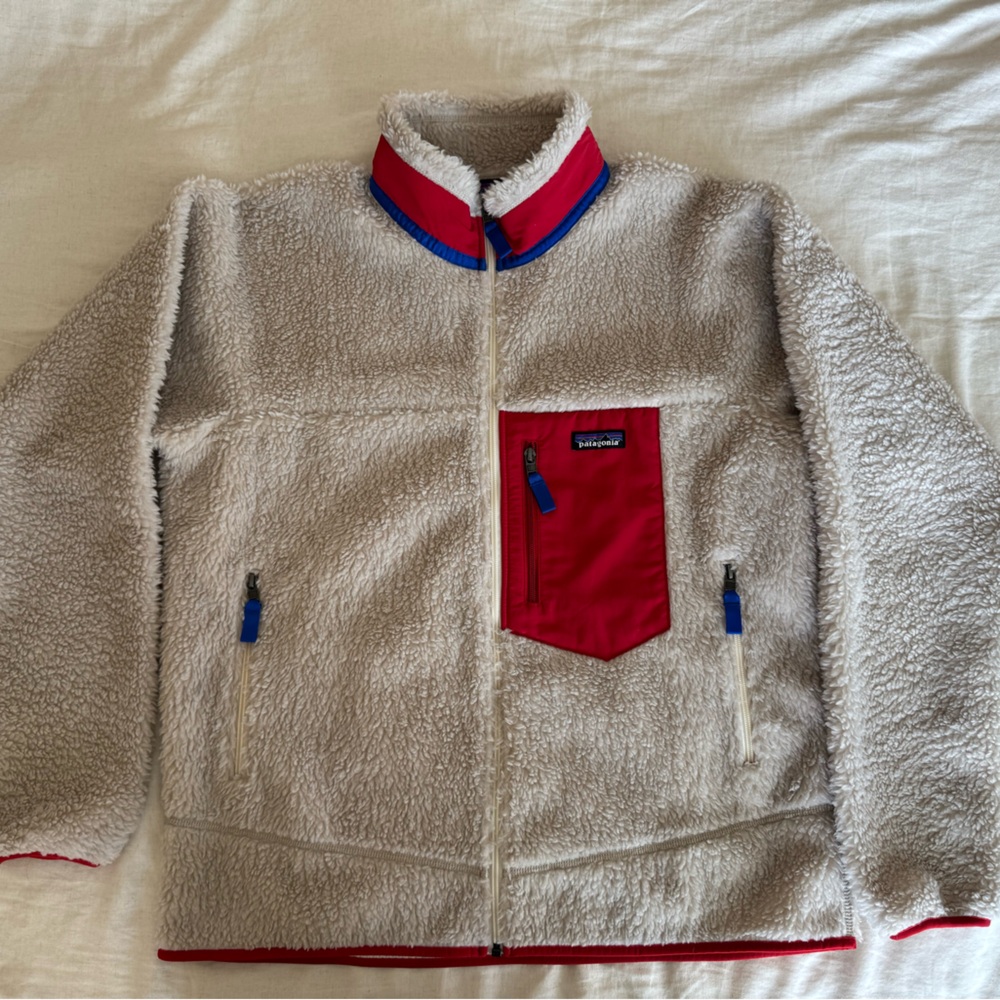 Worn once! Patagonia Retro X fleece jacket with 3 pockets. Super nice and cozy!